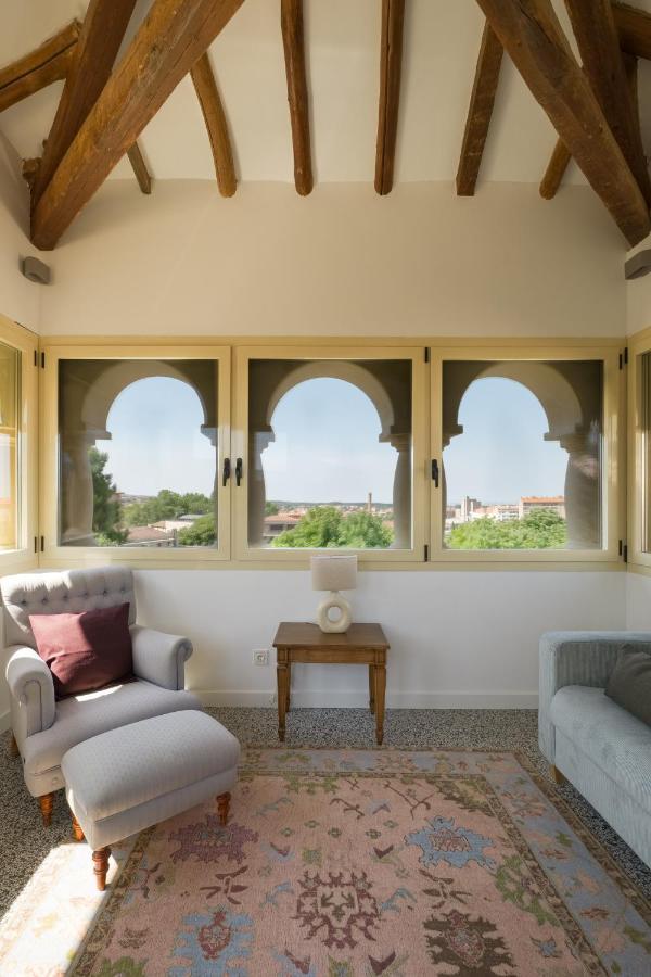 Torre Chiguita Apartment Tarazona ภายนอก รูปภาพ