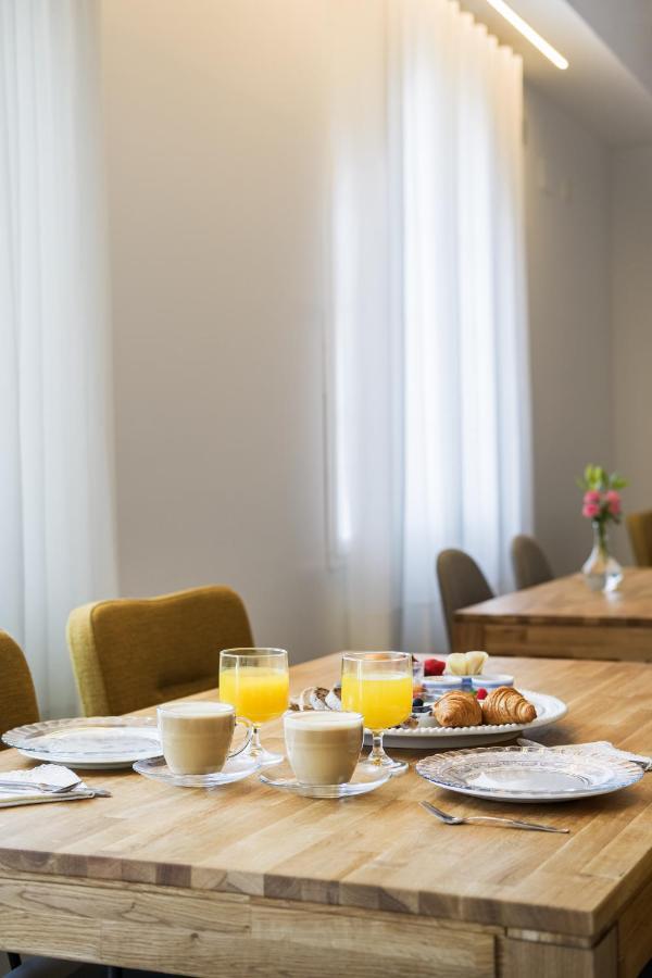 Torre Chiguita Apartment Tarazona ภายนอก รูปภาพ